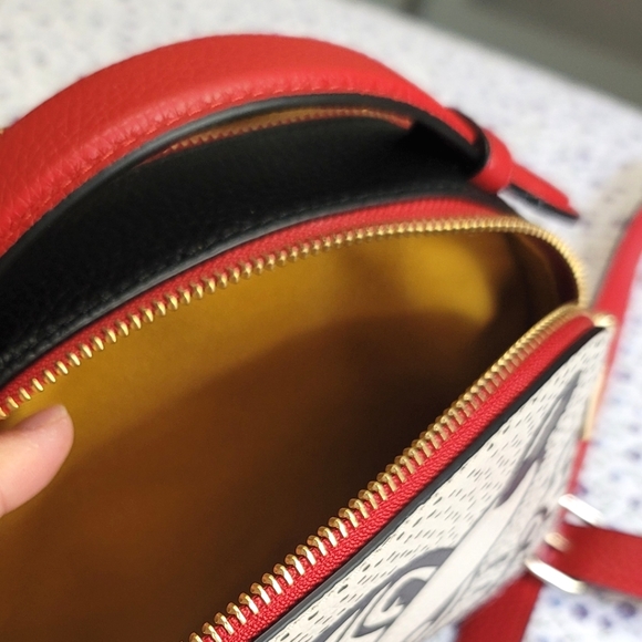 New Coach Disney Mickey Mouse Keith Haring Serena Satchel Crossbody bag - Picture 6 of 6